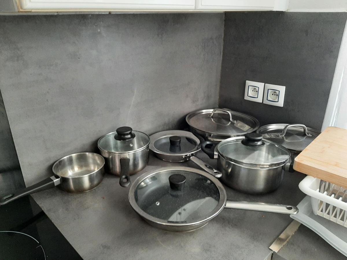 Pratique Et Calme Dans Centre De Evry Apartment Courcouronnes Екстериор снимка